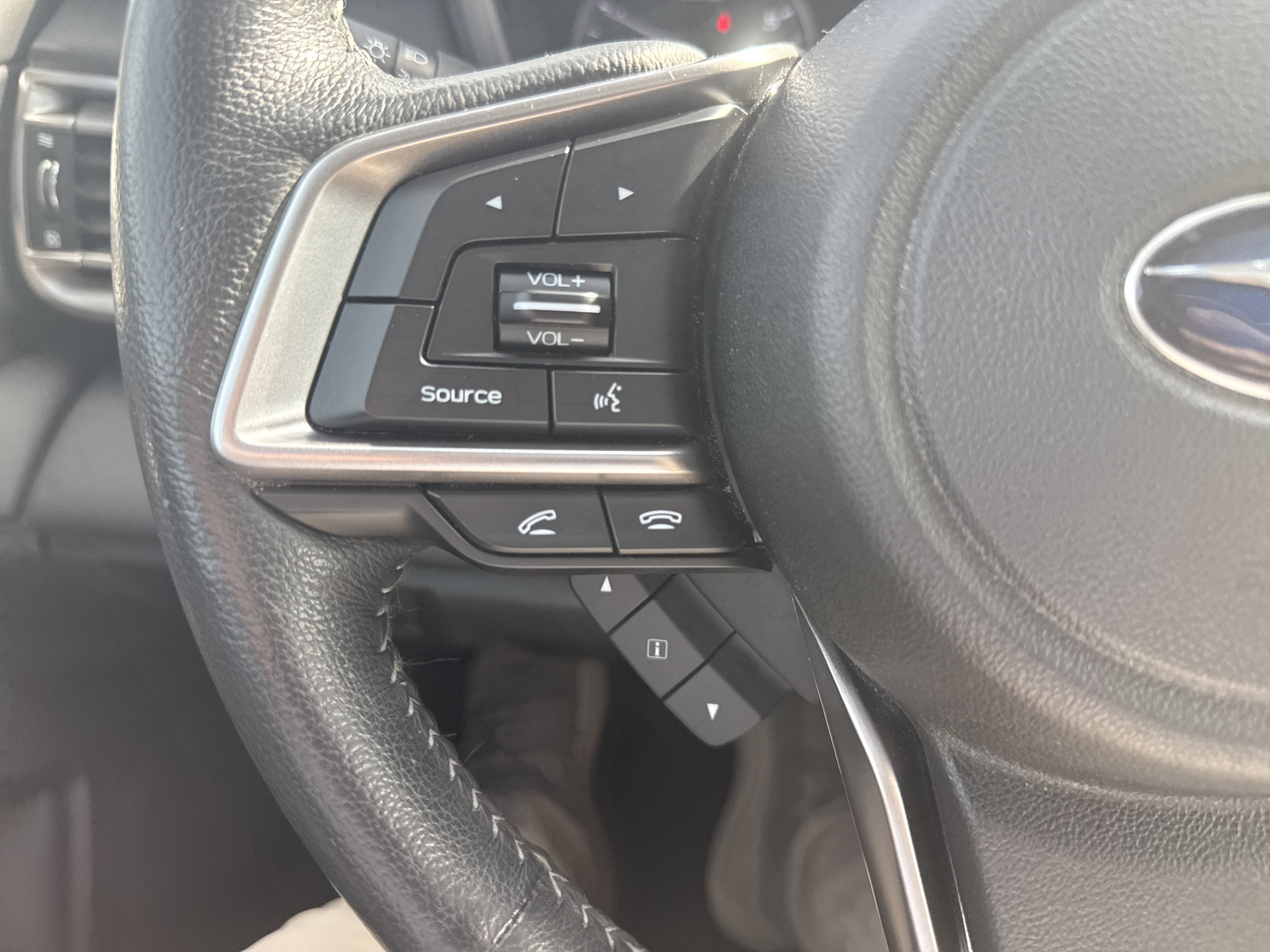 Used 2021 Subaru Outback Limited w/ Popular Package #2 AWD/4WD image 19
