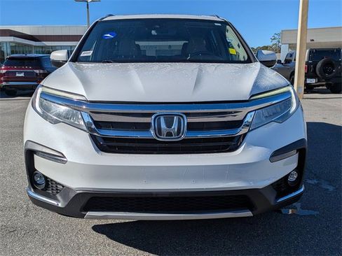 Used 2022 Honda Pilot Touring image 9