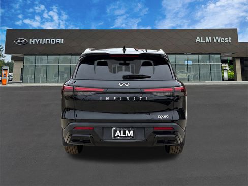 Used 2024 INFINITI QX60 Luxe image 6