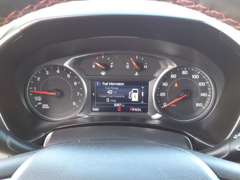 Used 2024 Chevrolet Equinox RS w/ LPO, Floor Liner Package image 9