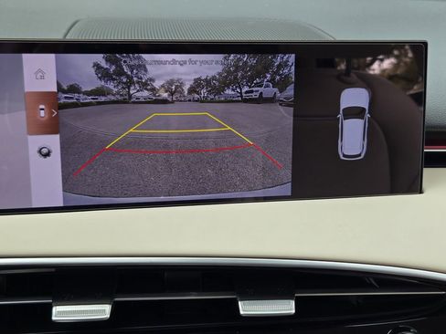 New 2026 Genesis GV70 2.5T Select AWD/4WD image 12