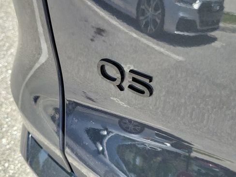 Used 2025 Audi Q5 Premium w/ Convenience Package AWD/4WD image 7