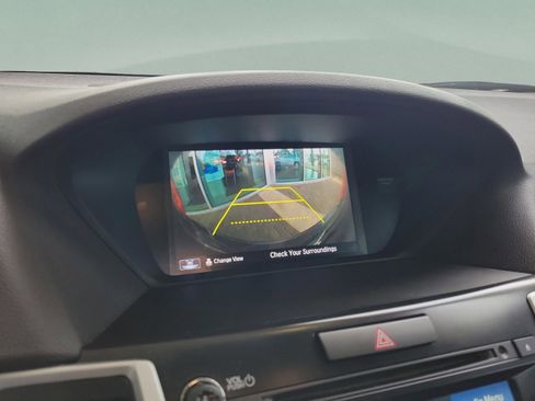 Used 2020 Acura TLX image 9