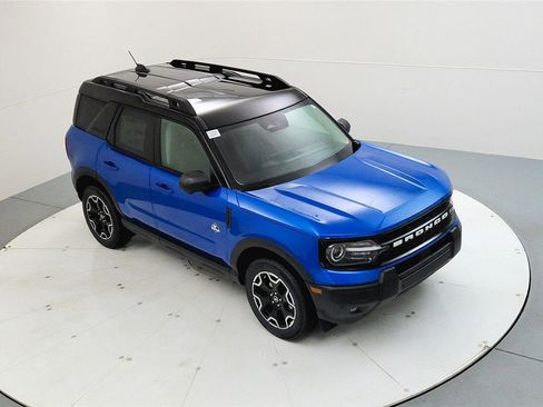 New 2025 Ford Bronco Sport Outer Banks w/ Outer Banks Tech Package+ image 14