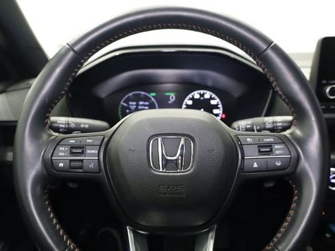 Used 2023 Honda CR-V Sport image 17