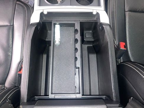 Used 2020 Ford F350 Lariat w/ Lariat Ultimate Package image 11