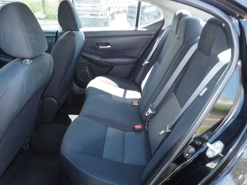 Used 2023 Nissan Sentra SV FWD image 16