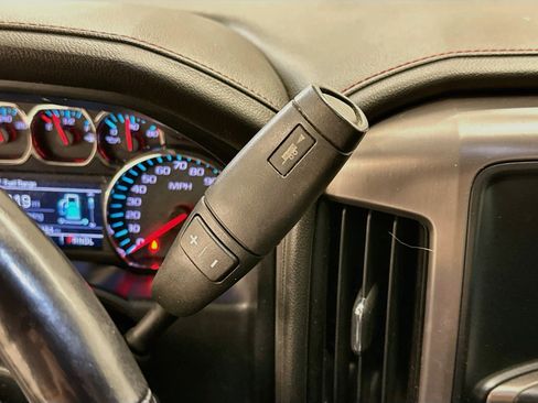 Used 2017 GMC Sierra 1500 SLT AWD/4WD image 25