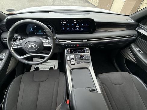 Used 2025 Hyundai Palisade Calligraphy AWD/4WD image 23