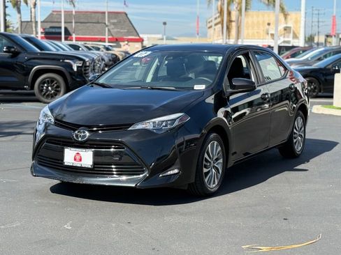 Used 2017 Toyota Corolla XLE w/ Carpet Mat Package (TMS) image 6