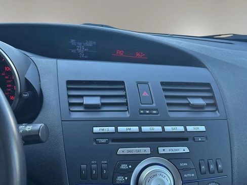 Used 2010 MAZDA MAZDA3 s Sport image 14