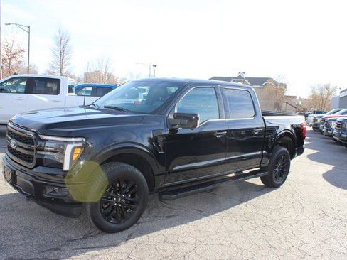 Used 2025 Ford F150 Lariat w/ Equipment Group 502A High image 19