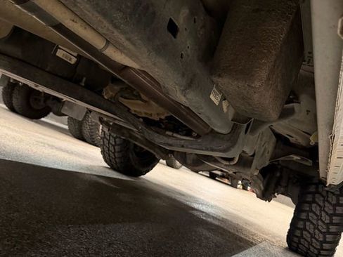 Used 2018 RAM 2500 SLT image 17