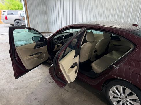 Used 2015 Honda Accord EX-L image 7