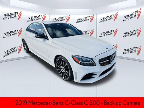 Used 2019 Mercedes-Benz C 300 Sedan image 1