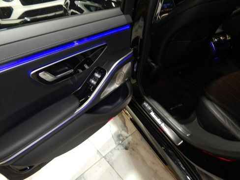 Used 2023 Mercedes-Benz S 580 4MATIC Sedan w/ AMG Line image 44