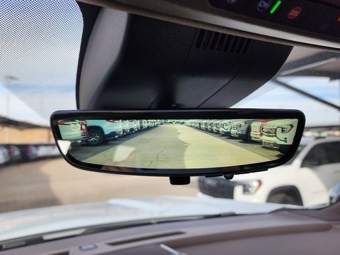 New 2026 GMC Yukon XL Denali image 42