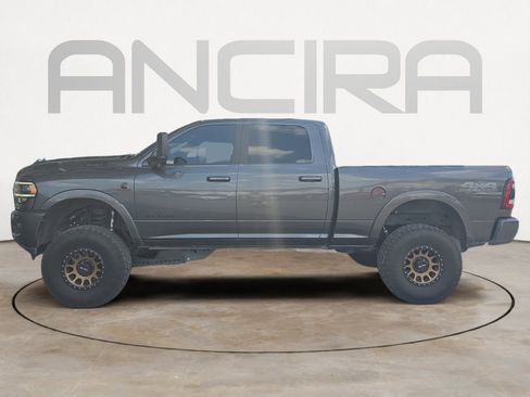 Used 2022 RAM 2500 Laramie w/ Night Edition AWD/4WD image 5