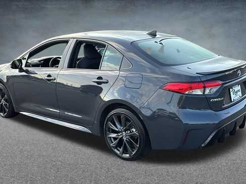 Used 2025 Toyota Corolla SE FWD image 5