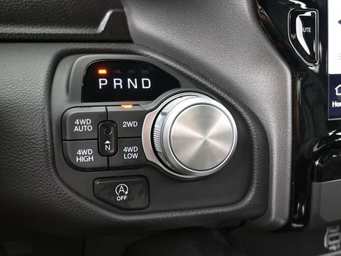 Used 2025 RAM 1500 Laramie image 26