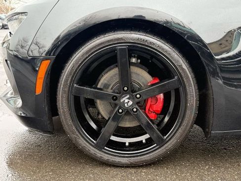 Used 2016 Chevrolet Camaro LT image 18