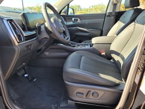 New 2025 Kia Sorento S w/ Panoramic Sunroof Package image 6
