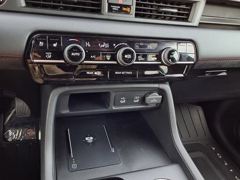 New 2026 Honda Pilot Black Edition image 21