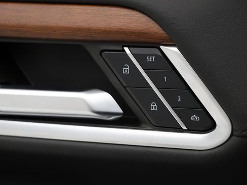 Used 2022 GMC Sierra 1500 Denali w/ Denali Reserve Package image 40