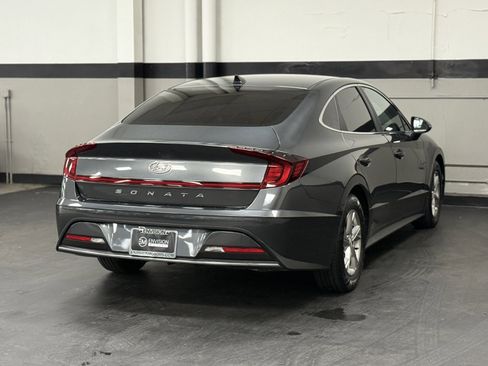 Used 2022 Hyundai Sonata SE image 12