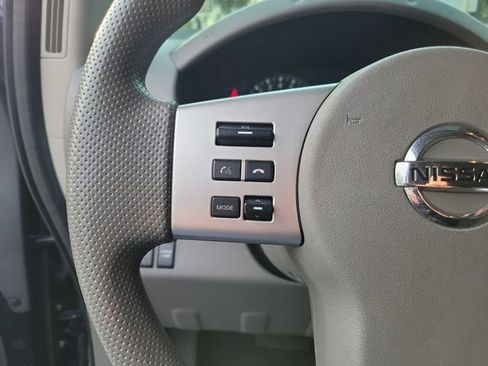 Used 2021 Nissan Frontier SV w/ Midnight Edition Floor Mats RWD image 21