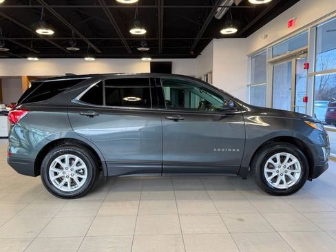 Used 2018 Chevrolet Equinox LT AWD/4WD image 15