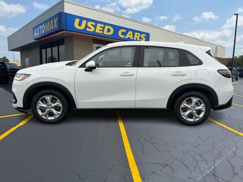 Used 2023 Honda HR-V LX image 8