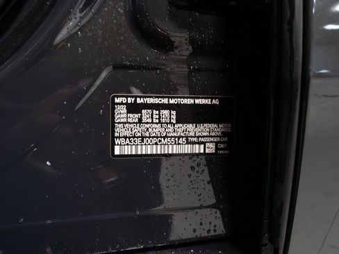 Used 2023 BMW 760i xDrive image 16