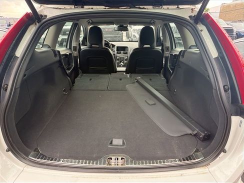 Used 2016 Volvo XC60 T5 w/ Proximity Package FWD image 8