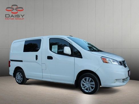 Used 2020 Nissan NV200 SV w/ Sliding Glass Door Package FWD image 3