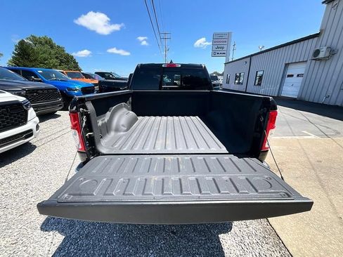 Used 2020 RAM 1500 Big Horn AWD/4WD image 8
