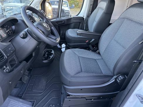 New 2026 RAM ProMaster 2500 image 12