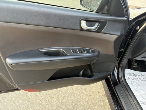Used 2019 Kia Optima LX FWD image 33