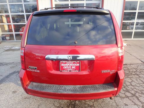 Used 2009 Dodge Grand Caravan SXT w/ Entertainment Group 2 image 17