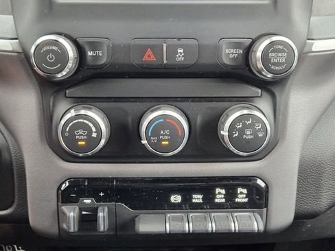 Used 2023 RAM 2500 Big Horn w/ Level 1 Equipment Group image 20