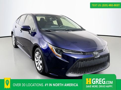 Used 2021 Toyota Corolla LE image 1