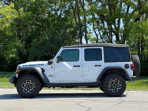 Used 2023 Jeep Wrangler Unlimited Rubicon 4xe AWD/4WD image 2