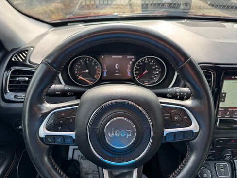 Used 2018 Jeep Compass Limited w/ Navigation Group image 26