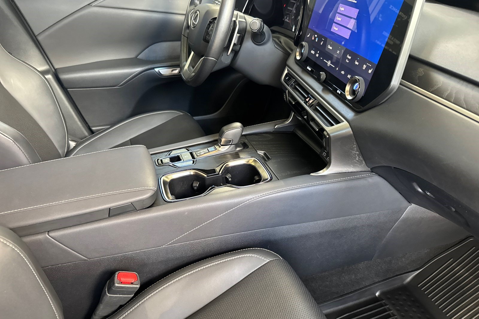Certified 2024 Lexus RX 350 Premium w/ Accessory Package (Z1) FWD image 20