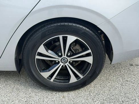 Used 2020 Nissan Sentra SV image 10