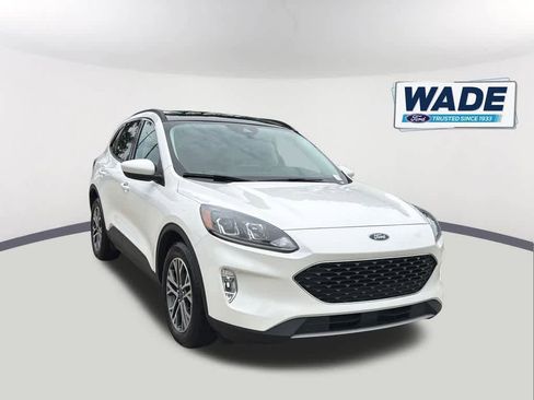 Used 2022 Ford Escape SEL FWD image 3