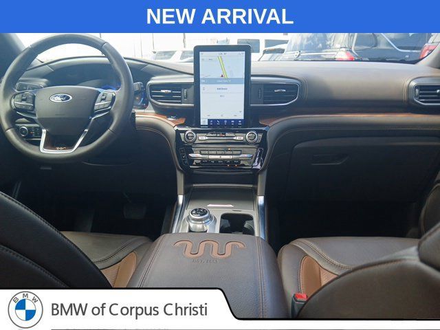 Used 2023 Ford Explorer King Ranch w/ Technology Package RWD image 12
