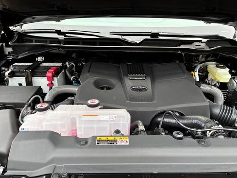 New 2026 Toyota Tundra SR5 AWD/4WD image 51