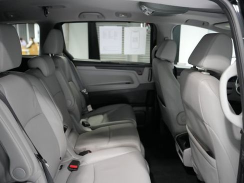 Used 2018 Honda Odyssey EX-L image 20