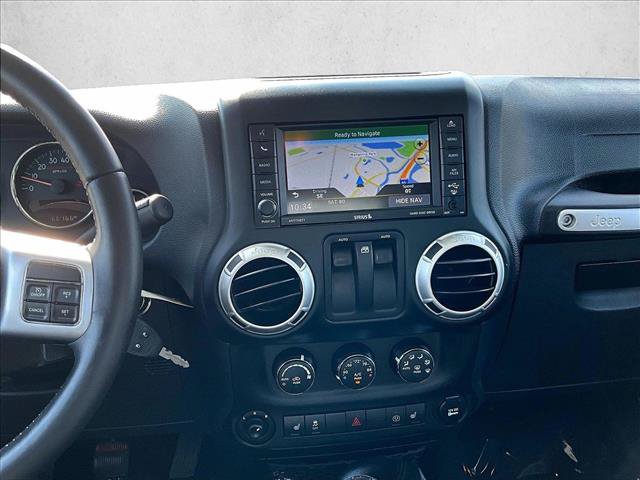 Used 2016 Jeep Wrangler Rubicon AWD/4WD image 8